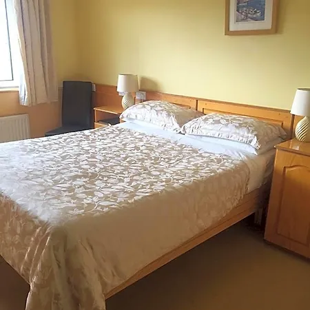 Bed and breakfast Algret House