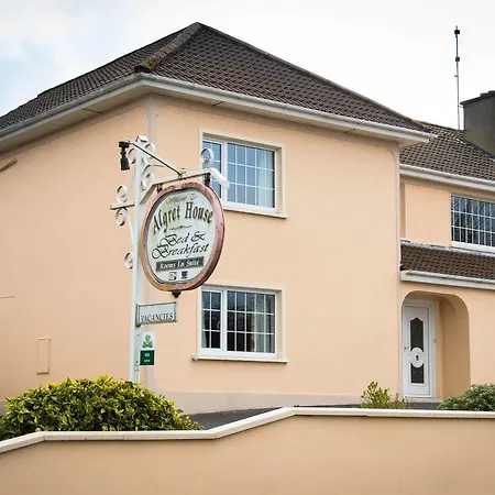 Bed and breakfast Algret House