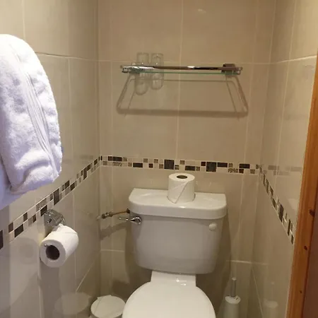 Algret House Bed and breakfast 4*