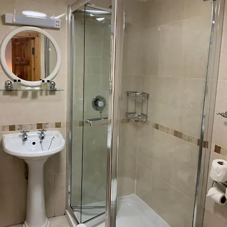 Algret House Bed and breakfast 4*