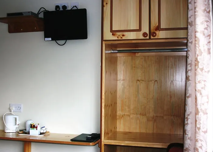 阿尔格雷特食宿酒店 4* 基拉尼